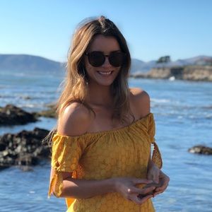 Meet your Posher, Holly